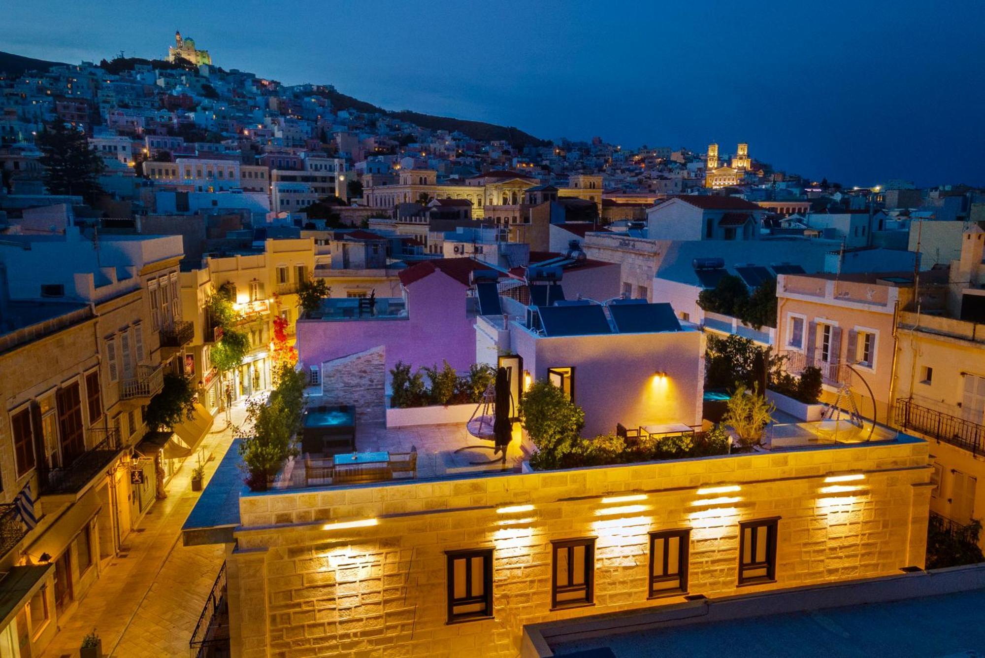 Ninemian Suites Syros Ermoupoli Exterior photo